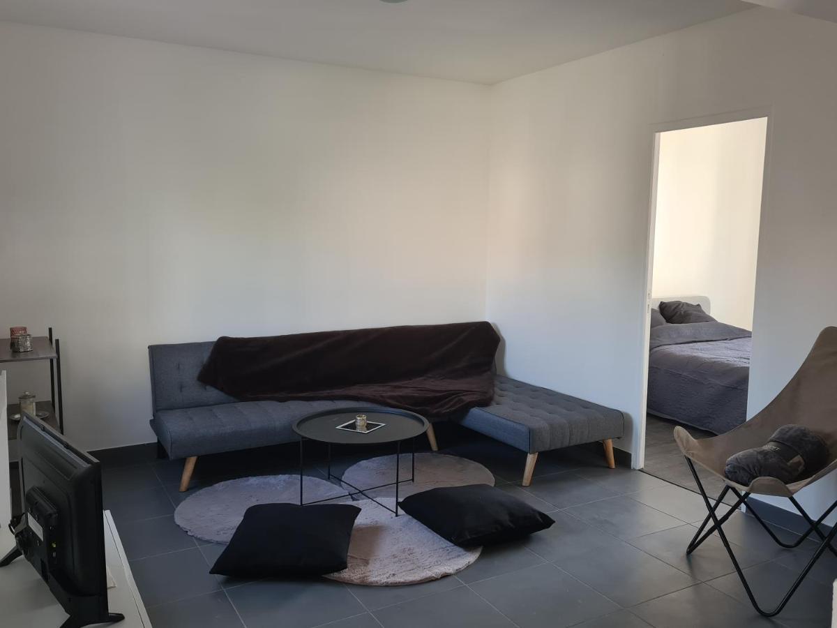 Jolie F1 Neuf Et Fonctionnel Apartment Аржантьой Екстериор снимка