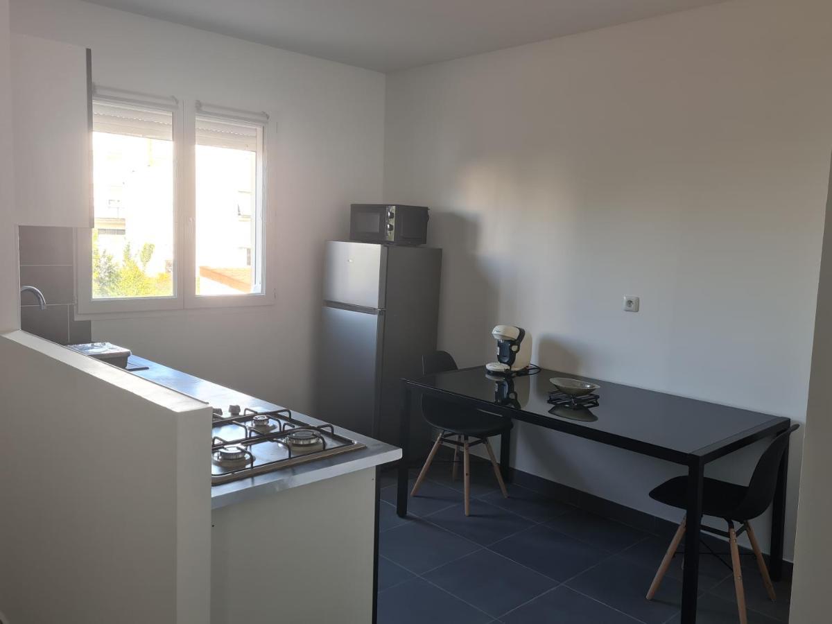 Jolie F1 Neuf Et Fonctionnel Apartment Аржантьой Екстериор снимка